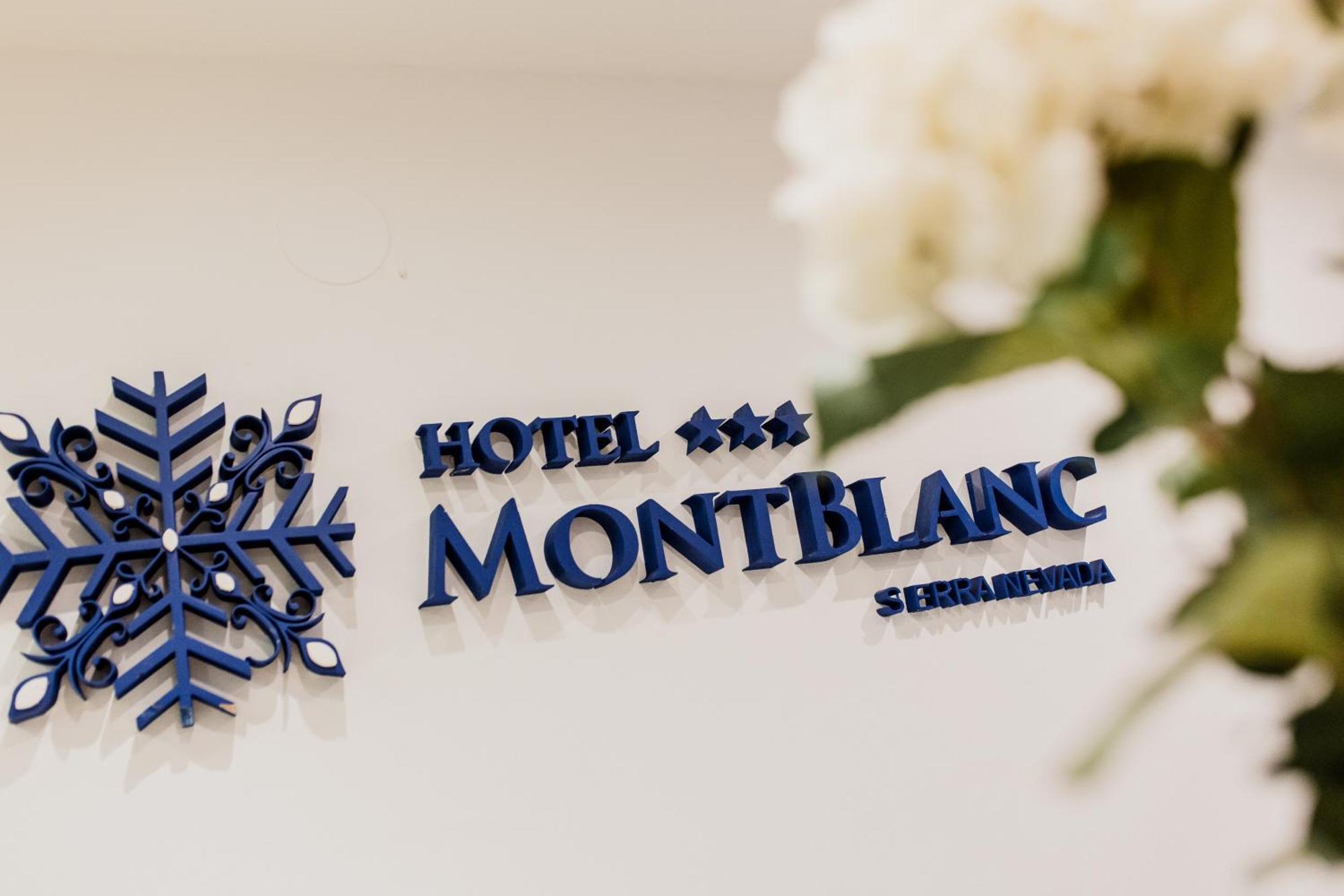 Mont Blanc Hotel Сиера Невада Екстериор снимка