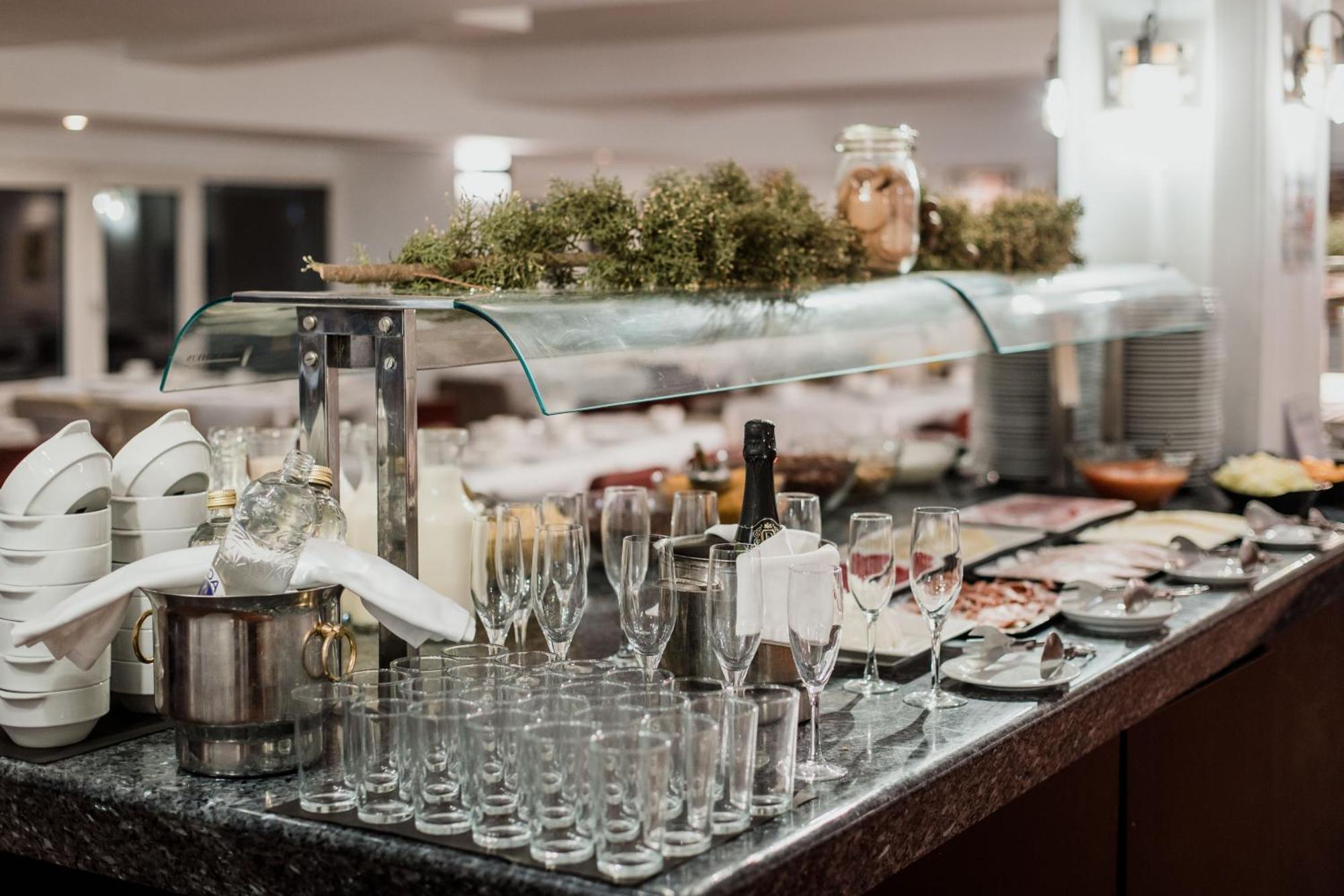 Mont Blanc Hotel Сиера Невада Екстериор снимка